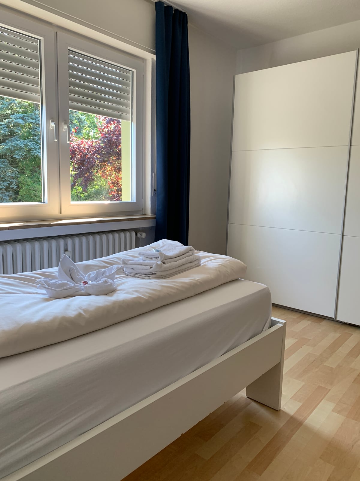 Ferienwohnung Ute – Einzelbett mit frischer Bettwäsche